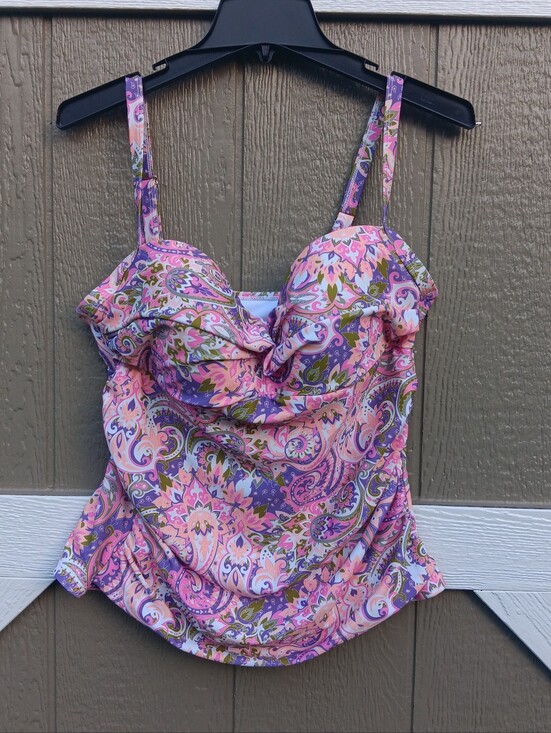 Nicole Miller Other - Nicole Miller Studio Pink Paisley Tankini Swim Top Size XL